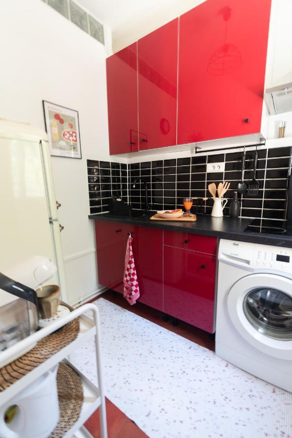 Cosy Et Comfort Studio Equipe A Clichy 5 Min Metro Exteriér fotografie
