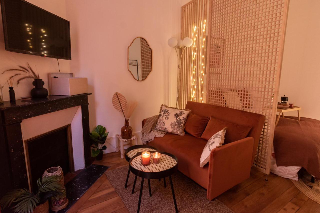 Cosy Et Comfort Studio Equipe A Clichy 5 Min Metro Exteriér fotografie